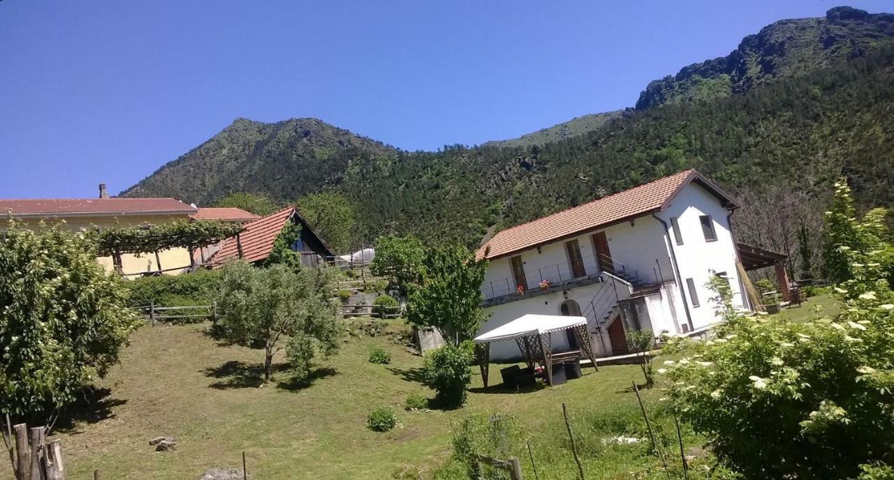 הוילה מלה Agriturismo Grilla מראה חיצוני תמונה