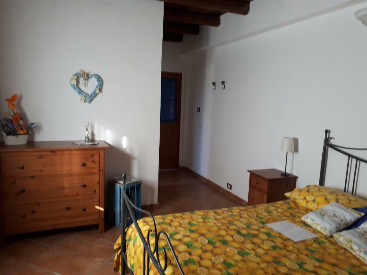 הוילה מלה Agriturismo Grilla מראה חיצוני תמונה